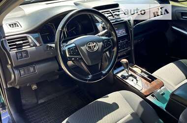 Седан Toyota Camry 2015 в Києві