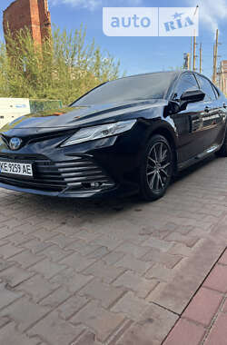 Седан Toyota Camry 2021 в Кривому Розі