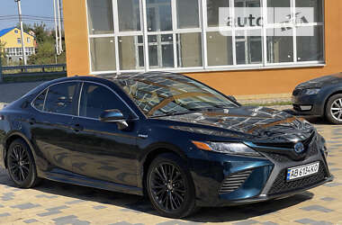 Седан Toyota Camry 2020 в 