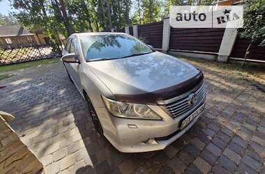 Седан Toyota Camry 2011 в Києві