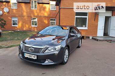 Седан Toyota Camry 2011 в Бобровиці