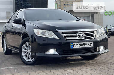 Седан Toyota Camry 2012 в Житомирі