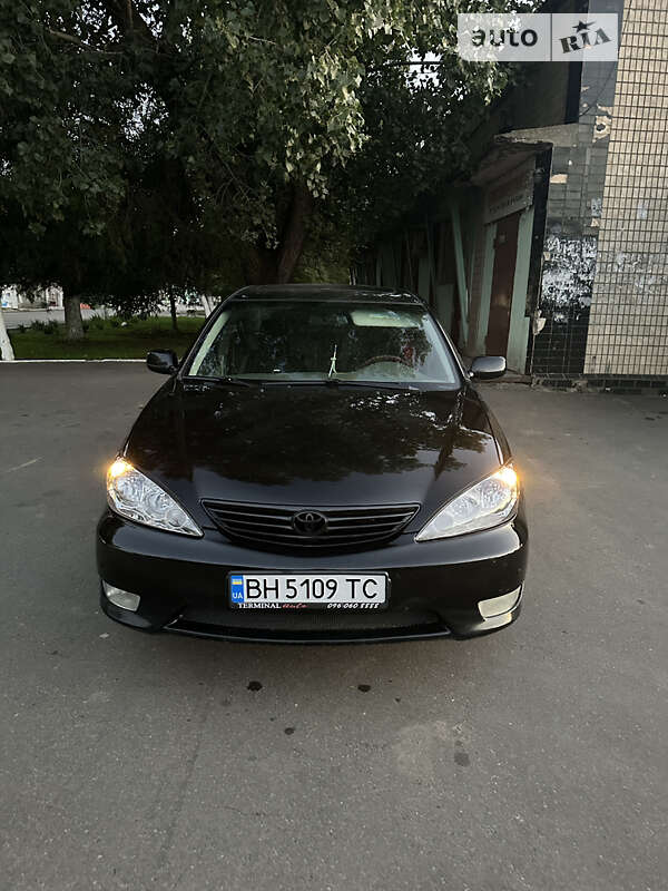 Toyota Camry 2005