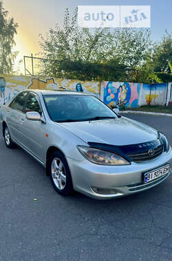 Седан Toyota Camry 2002 в Кременчуге