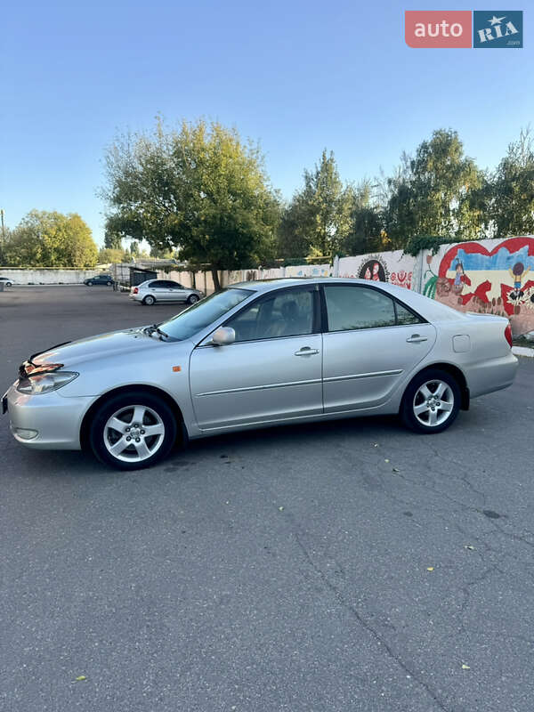 Седан Toyota Camry 2002 в Кременчуці