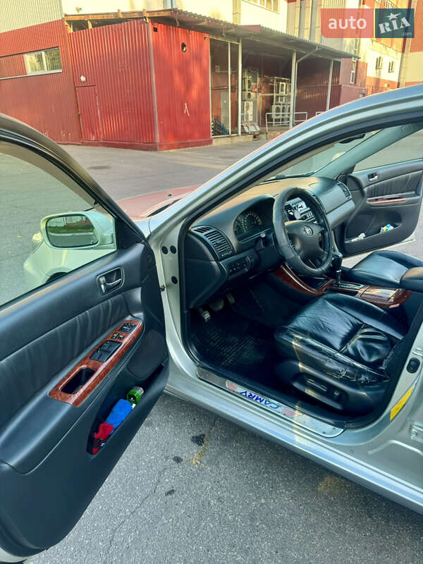 Седан Toyota Camry 2002 в Кременчуці