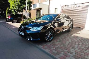 Седан Toyota Camry 2014 в Черкассах