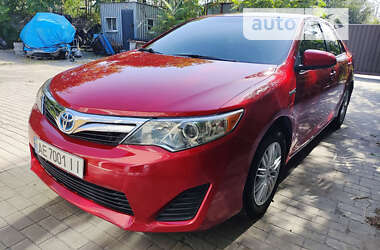 Седан Toyota Camry 2012 в Дніпрі