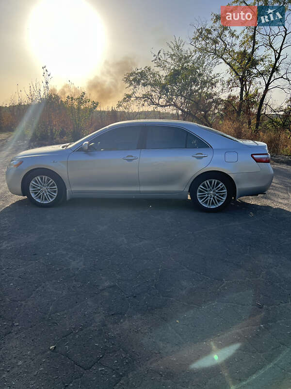 Седан Toyota Camry 2008 в Покрові