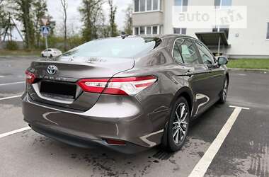 Седан Toyota Camry 2020 в Вінниці