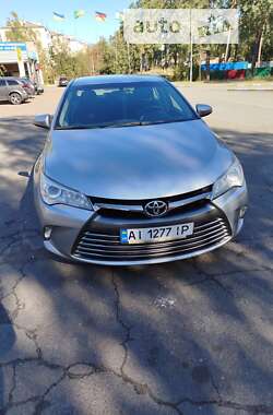 Седан Toyota Camry 2015 в Києві