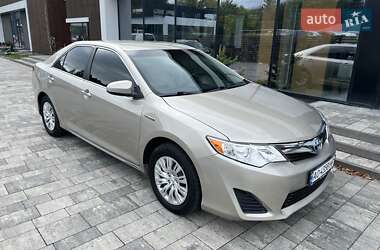 Седан Toyota Camry 2014 в Тячеве