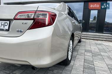 Седан Toyota Camry 2014 в Тячеве