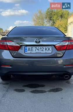 Седан Toyota Camry 2012 в Павлограді