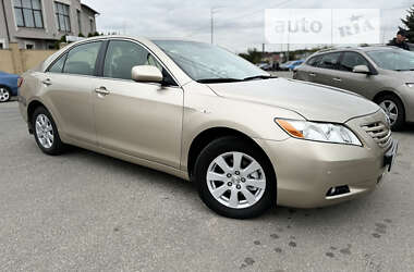 Седан Toyota Camry 2008 в Києві