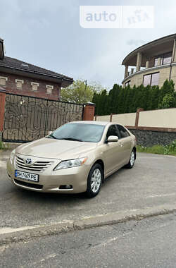 Седан Toyota Camry 2006 в Києві