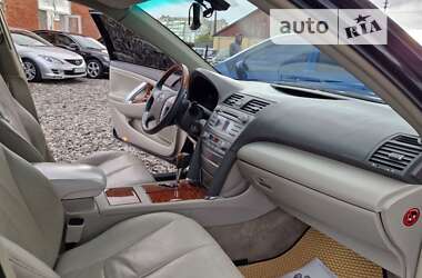 Седан Toyota Camry 2008 в Смеле