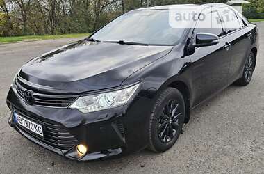 Седан Toyota Camry 2014 в Хмельницком