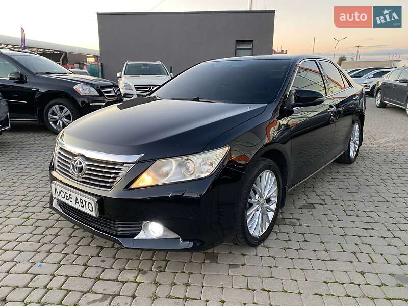 Седан Toyota Camry 2011 в Львове фото 3 Седан Toyota Camry 2011 в Львове