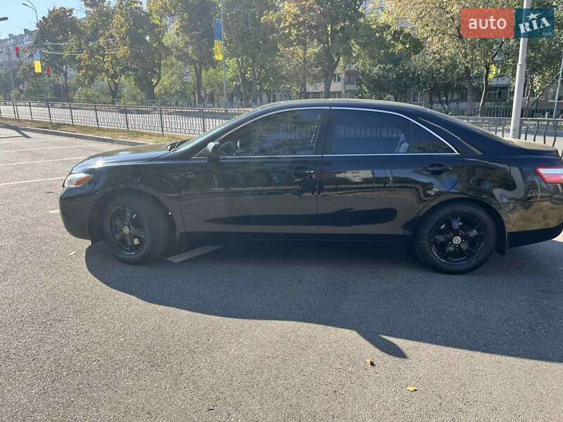 Седан Toyota Camry 2007 в Харькове