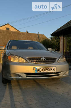 Седан Toyota Camry 2004 в Вінниці