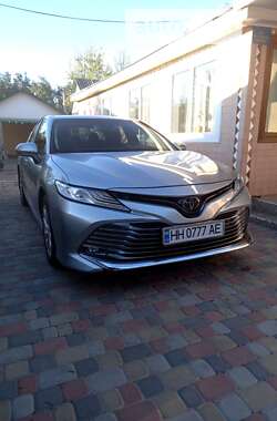 Седан Toyota Camry 2018 в Одессе