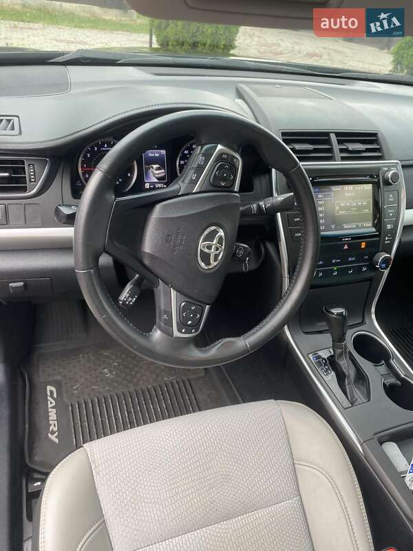 Седан Toyota Camry 2017 в Косове фото 11 Седан Toyota Camry 2017 в Косове