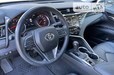 Седан Toyota Camry 2020 в Одессе