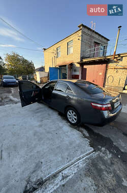 Седан Toyota Camry 2011 в Черкасах