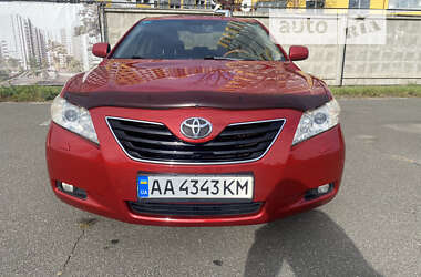 Седан Toyota Camry 2008 в Киеве