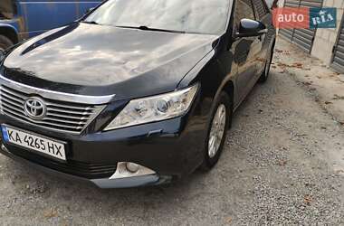 Седан Toyota Camry 2011 в Полтаві