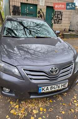 Седан Toyota Camry 2009 в Києві