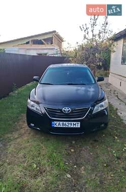 Седан Toyota Camry 2007 в Києві