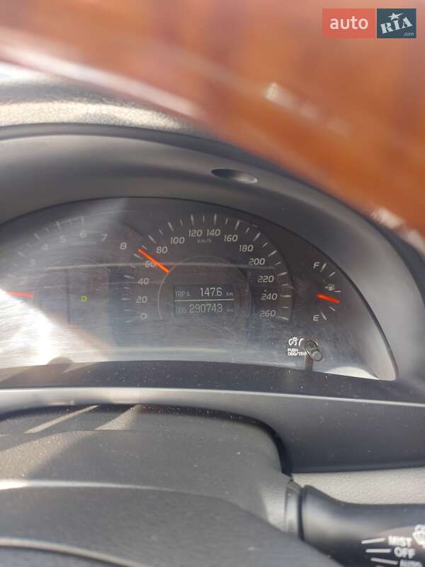 Седан Toyota Camry 2008 в Чернигове