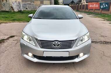 Седан Toyota Camry 2012 в Олександрії