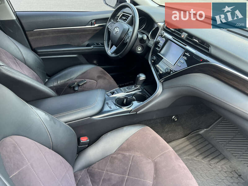 Седан Toyota Camry 2017 в Харькове фото 14 Седан Toyota Camry 2017 в Харькове