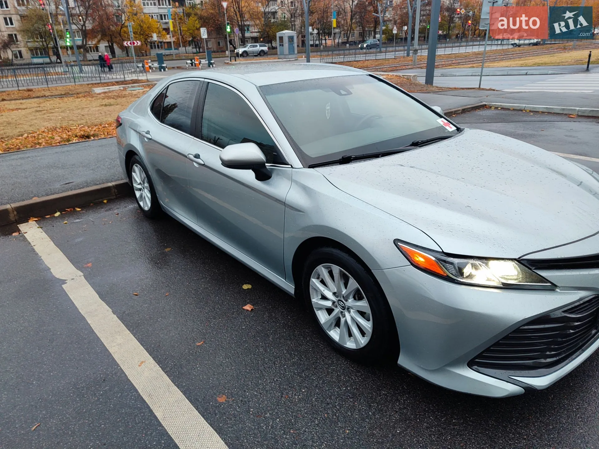 2018 Toyota Camry - мініатюра 13