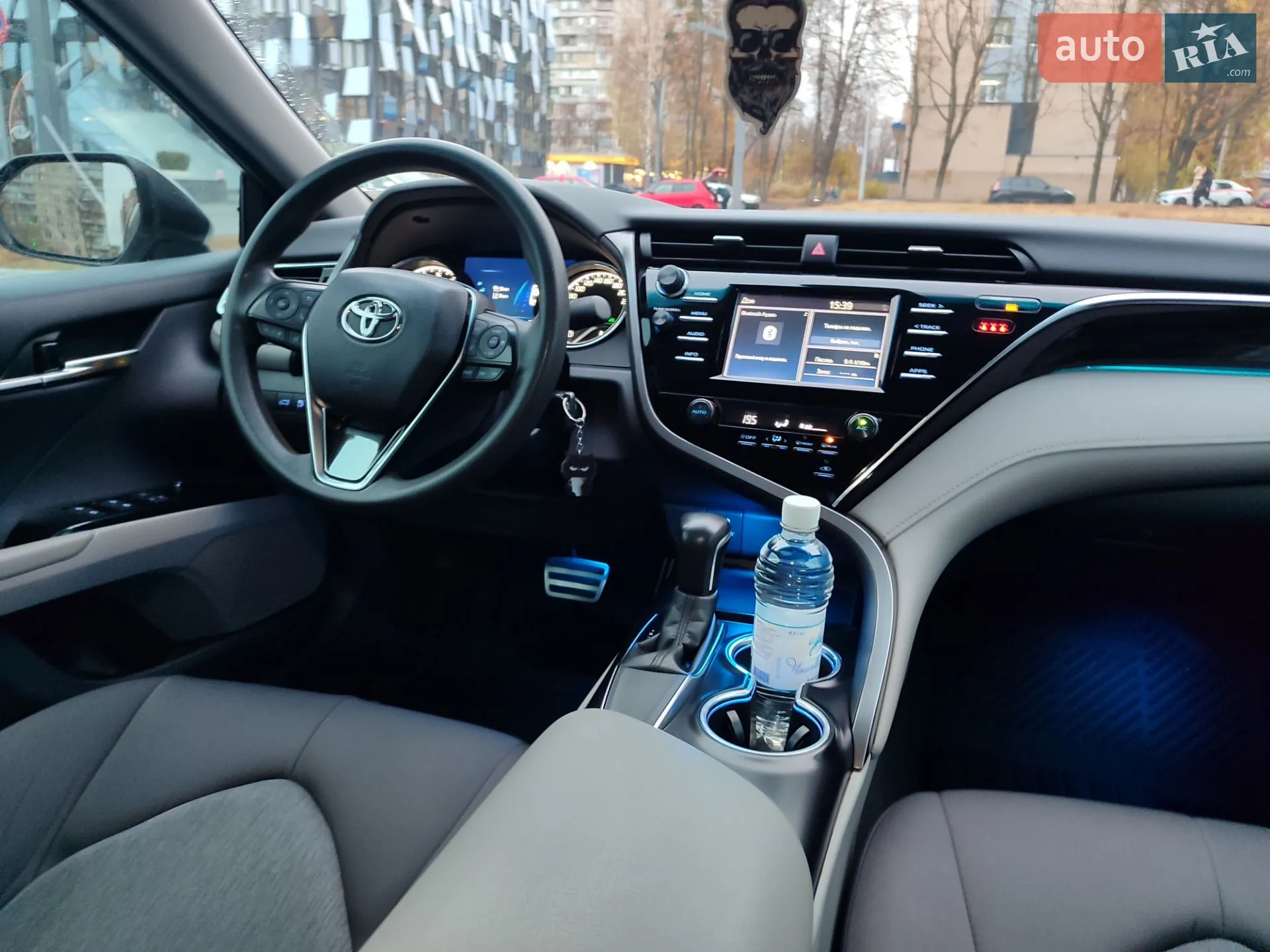2018 Toyota Camry - мініатюра 19