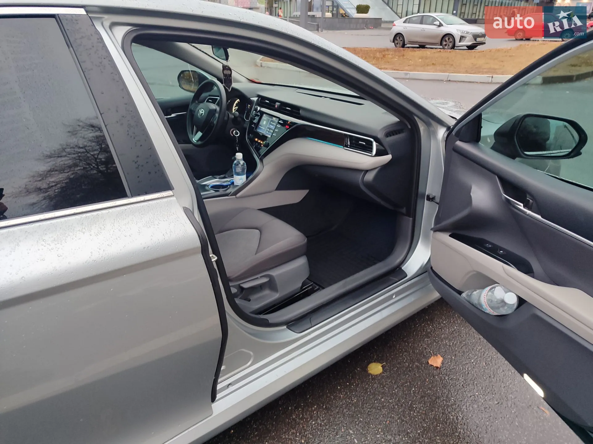 2018 Toyota Camry - мініатюра 22