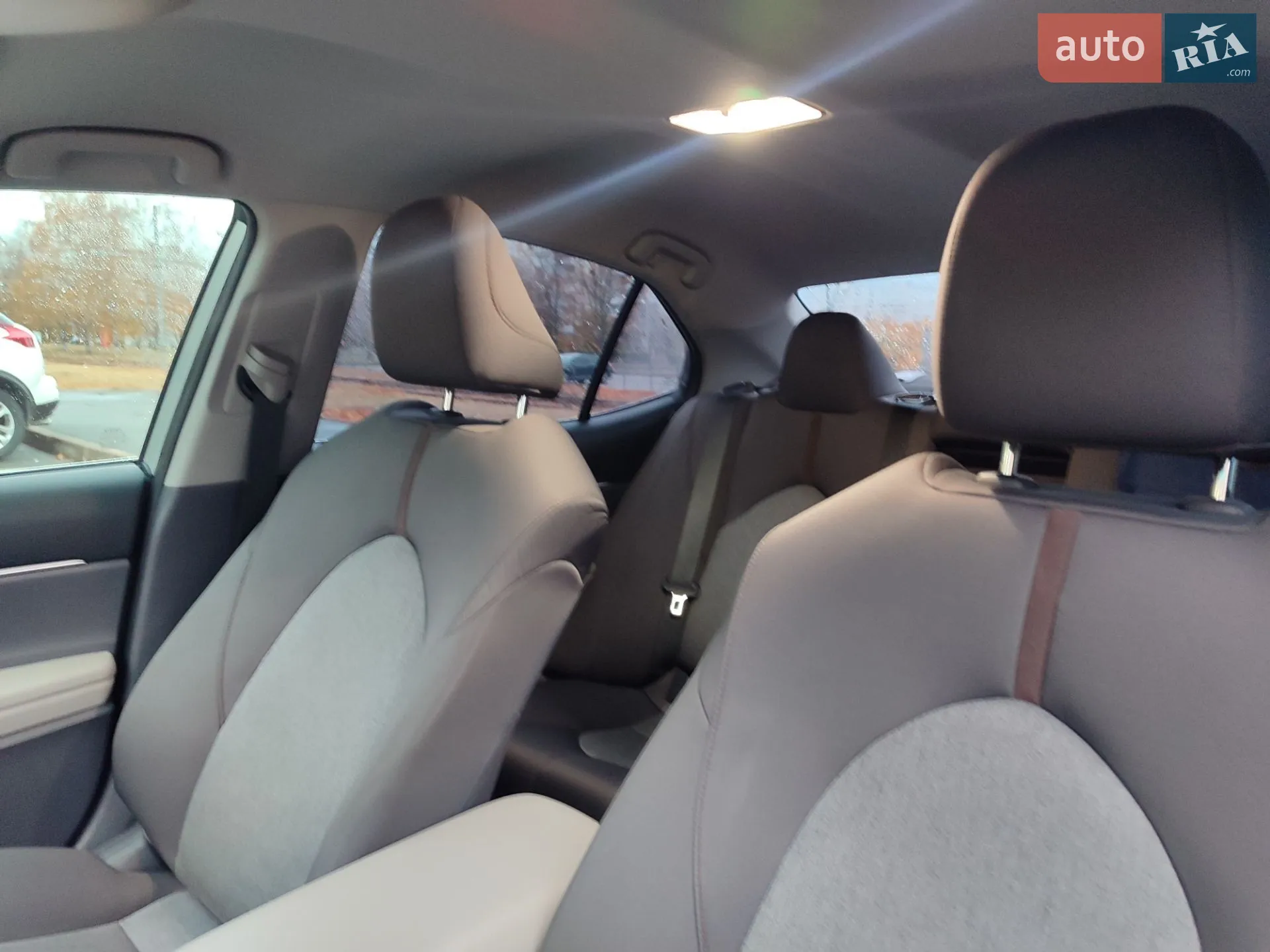 2018 Toyota Camry - мініатюра 25