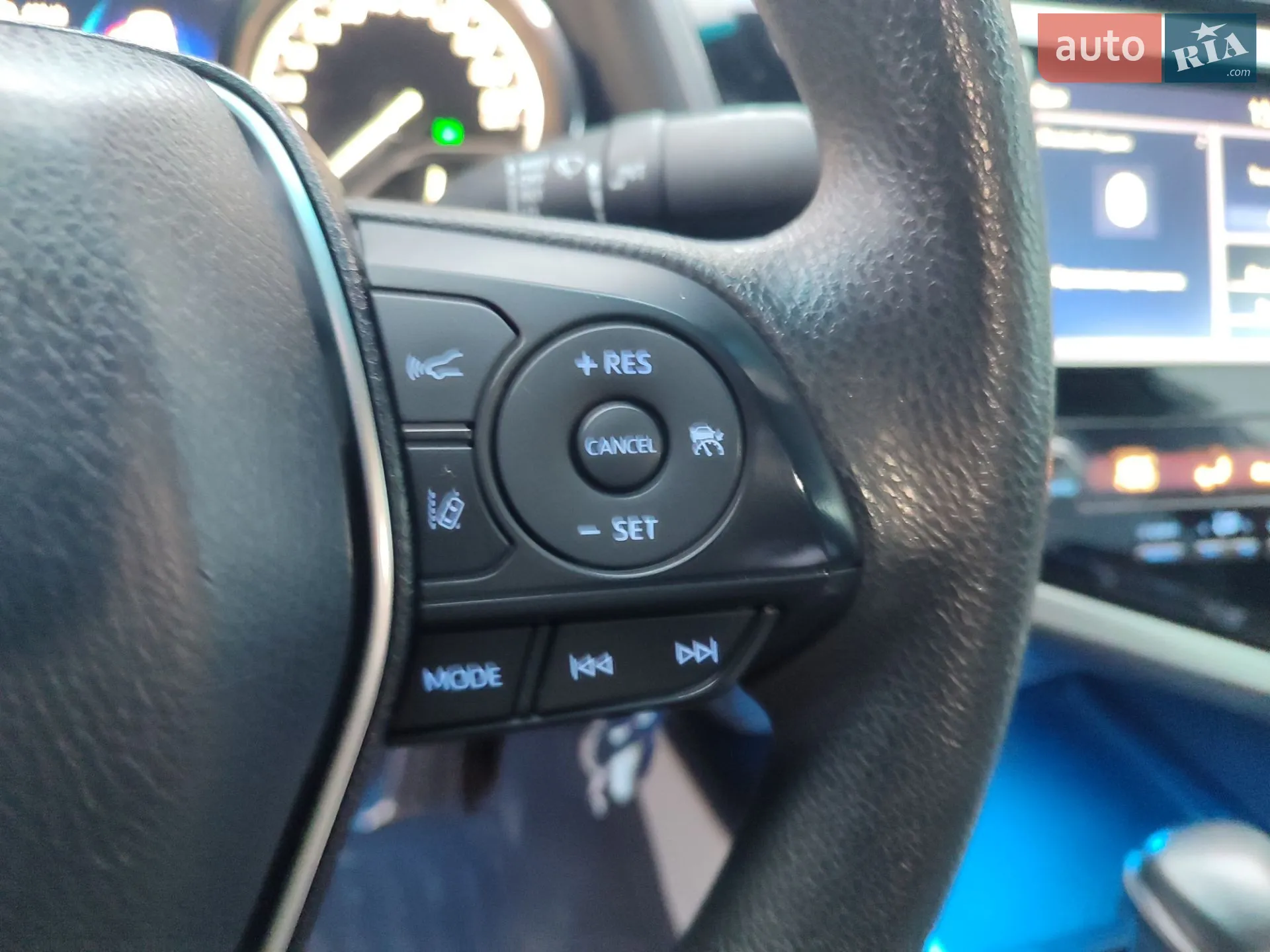 2018 Toyota Camry - мініатюра 24