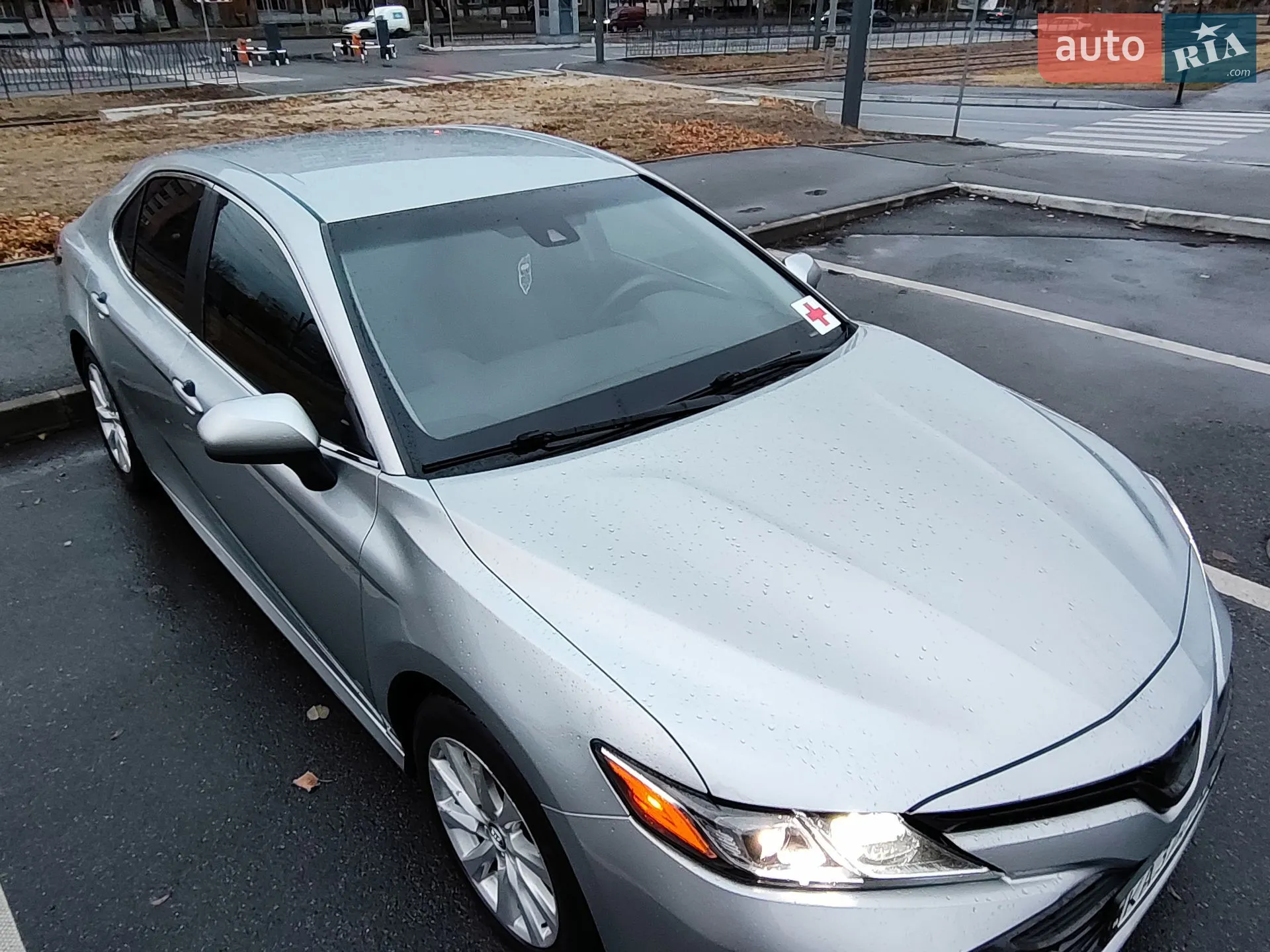 2018 Toyota Camry - фото 1