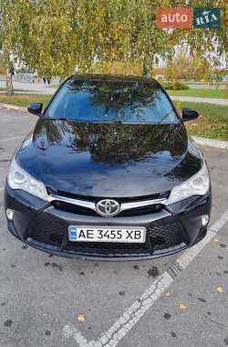 Седан Toyota Camry 2017 в Запоріжжі