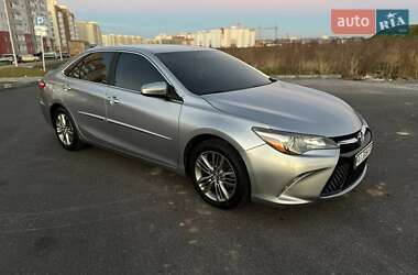 Седан Toyota Camry 2015 в Вінниці