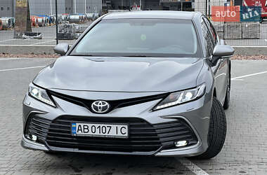Седан Toyota Camry 2021 в 
