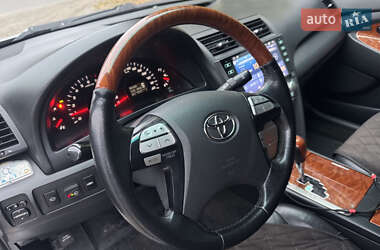 Седан Toyota Camry 2008 в Дніпрі