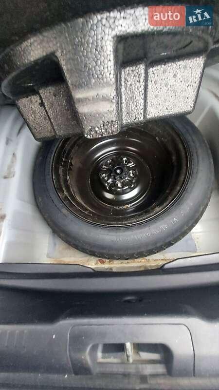 Седан Toyota Camry 2013 в Стрые