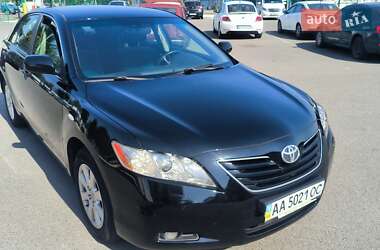 Седан Toyota Camry 2008 в Бучі