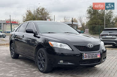 Седан Toyota Camry 2006 в Кривому Розі