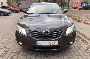 Седан Toyota Camry 2007 в Харькове